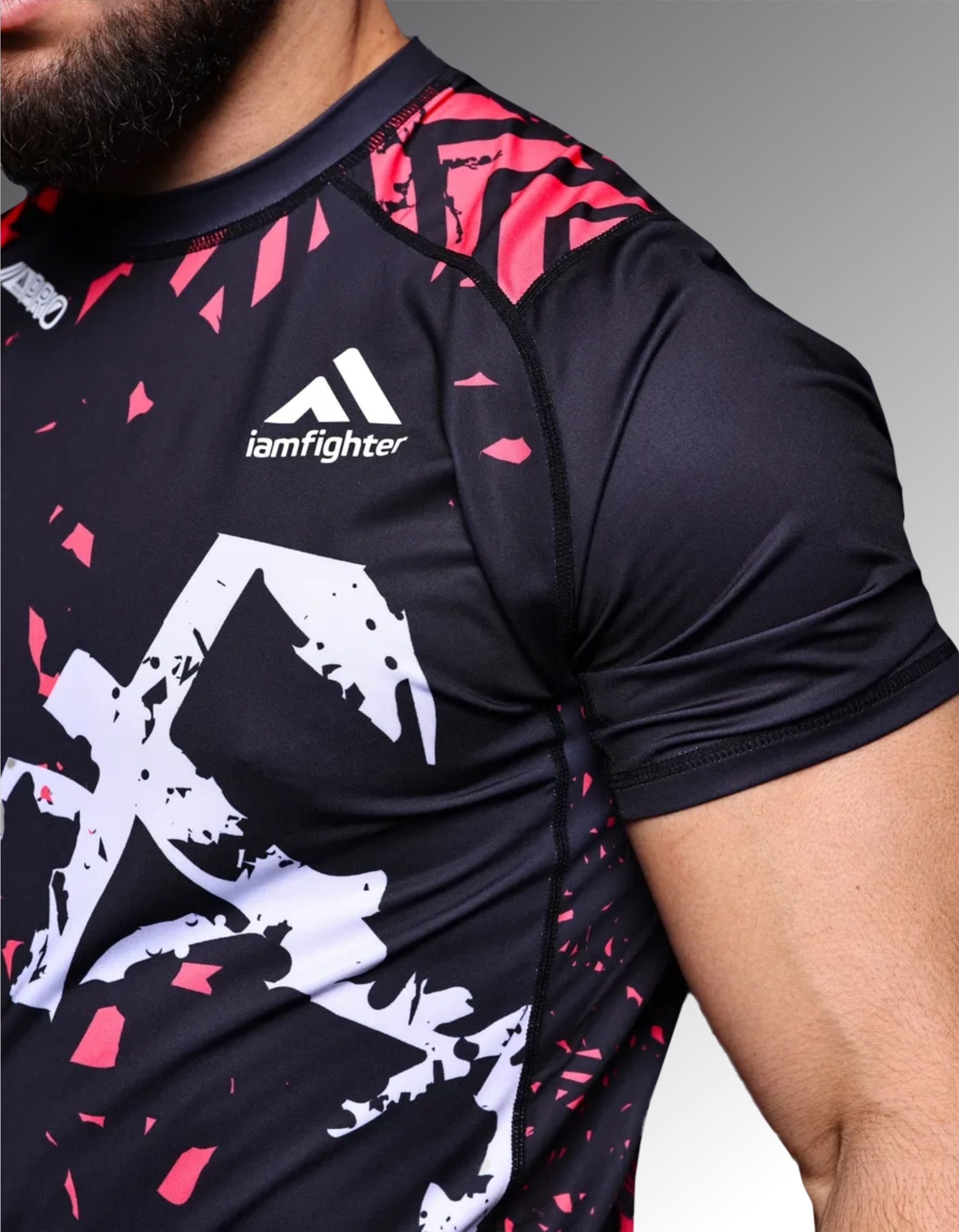 Футболка спортивная