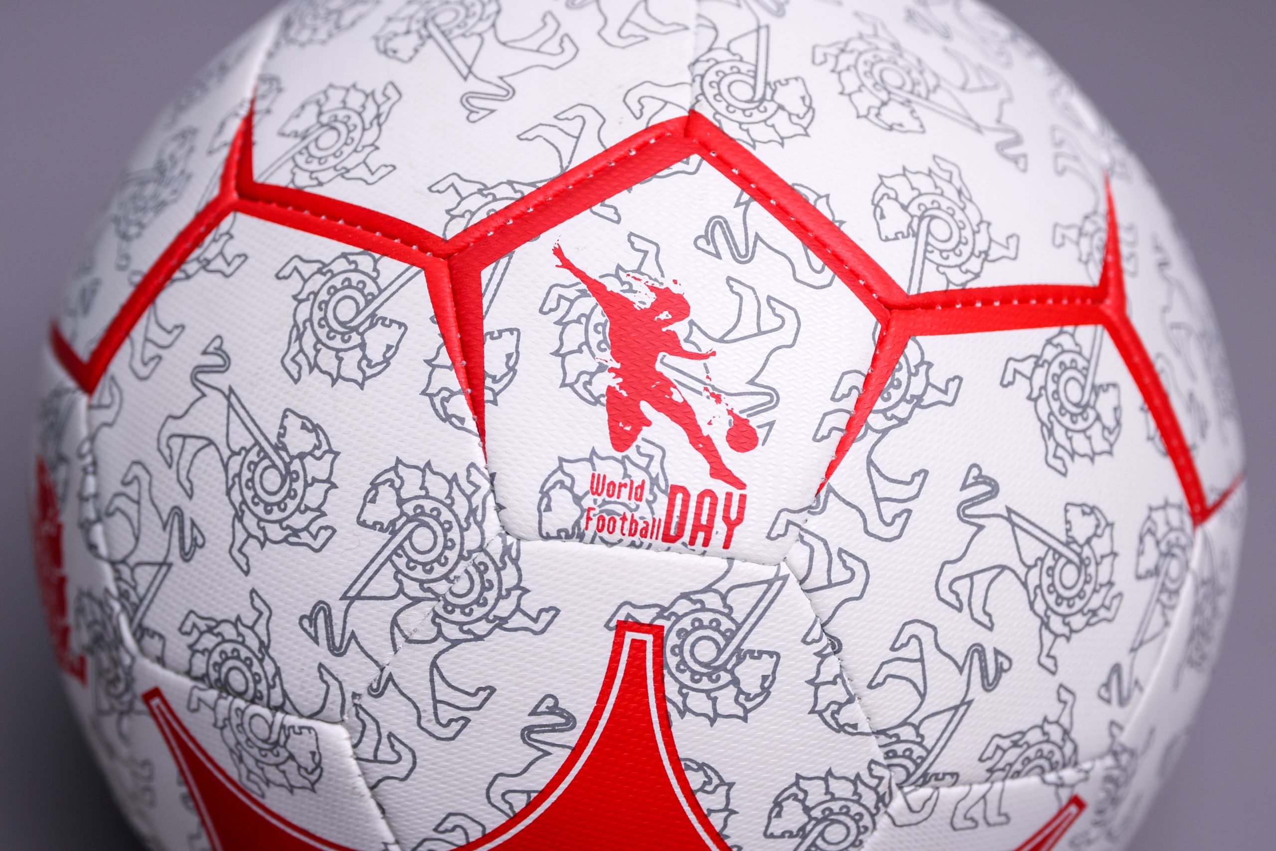 Мяч футбольный любительский